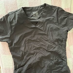 Barco Scrub Top